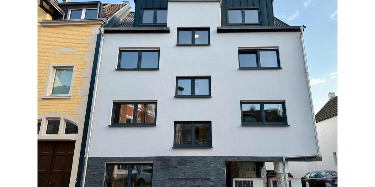Erdgeschoßwohnung Köln Rodenkirchen - 3 Zimmer, 96 m&sup2;, 1.550&euro; | Angebot:26279252