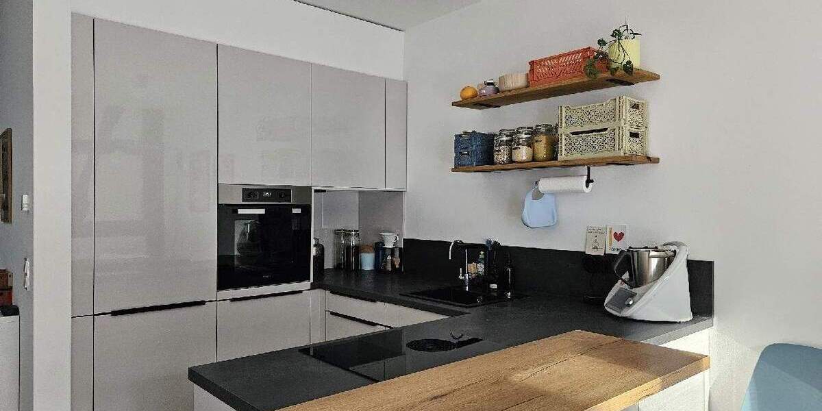 Reihenmittelhaus Troisdorf Sieglar - 3 Zimmer, 98 m&sup2;, 1.550&euro; | Angebot:23973090