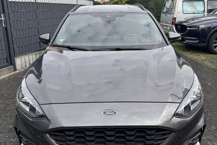Ford Focus 96.000 km 12.900 &euro; Bonn 53125