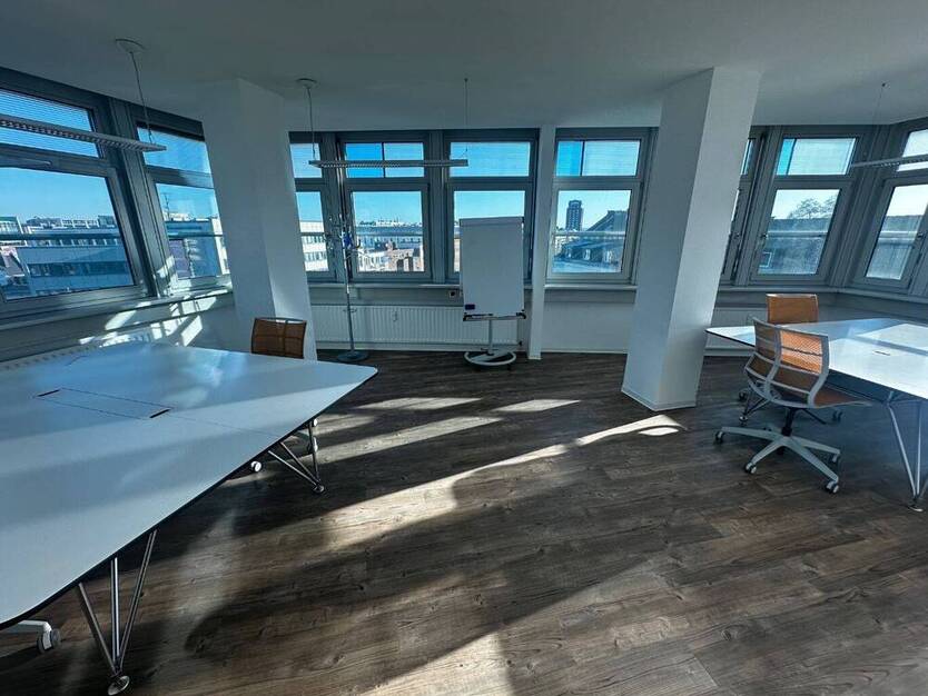 Schickes Büro mit Domblick und Dachterrasse - All-in-Miete