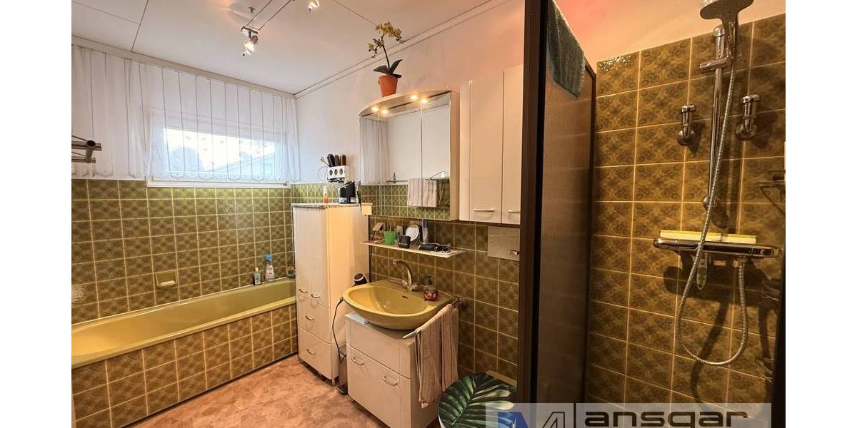 Mehrfamilienhaus, Wohnhaus Pulheim / Geyen Geyen - 5 Zimmer, 101 m&sup2;, 249.000&euro; | Angebot:26388200