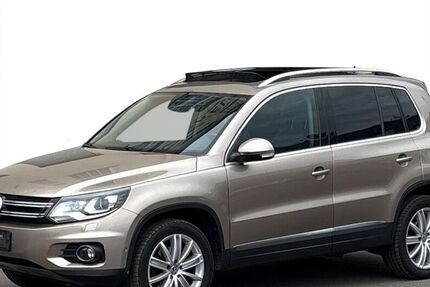 VW Tiguan 226.718 km 8.900 &euro; Solingen/NRW 42655