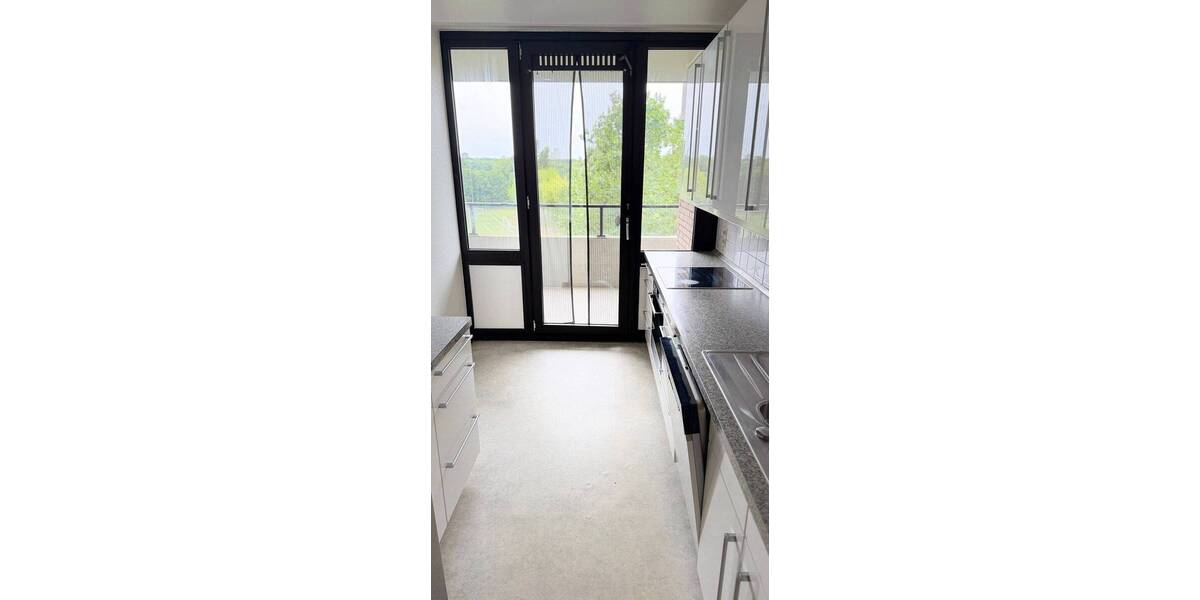 Etagenwohnung Köln Westhoven - 3 Zimmer, 101 m&sup2;, 275.900&euro; | Angebot:26875786