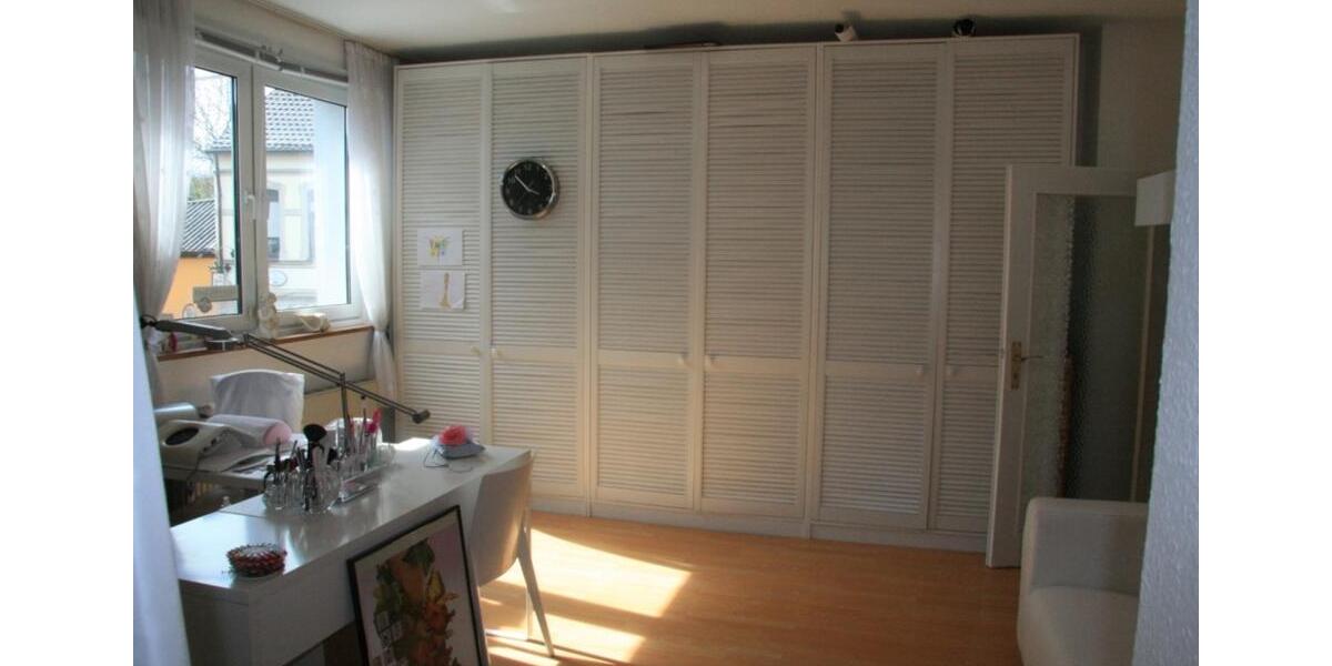 5-Zimmer-Wohnung mit Teilungsmöglichkeit in 2 & 3 Zimmer 5 zimmer