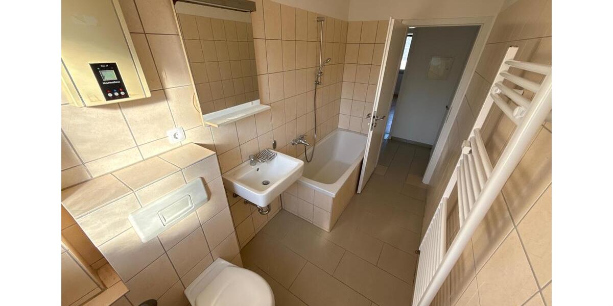 Etagenwohnung Solingen Ohligs - 3 Zimmer, 62 m&sup2;, 490&euro; | Angebot:26292826