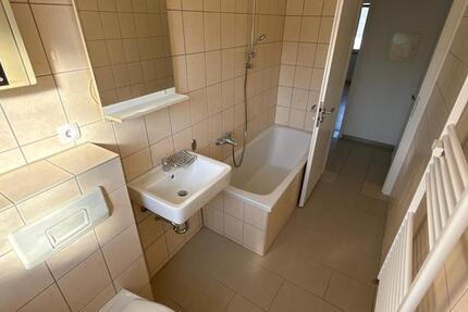 Wohnung Solingen Ohligs - 3 Zimmer, 62 m&sup2;, 490&euro; | Angebot:26292826