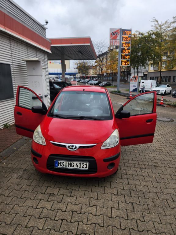 Hyundai i10 110.000 km 3.000 € Köln 50733
