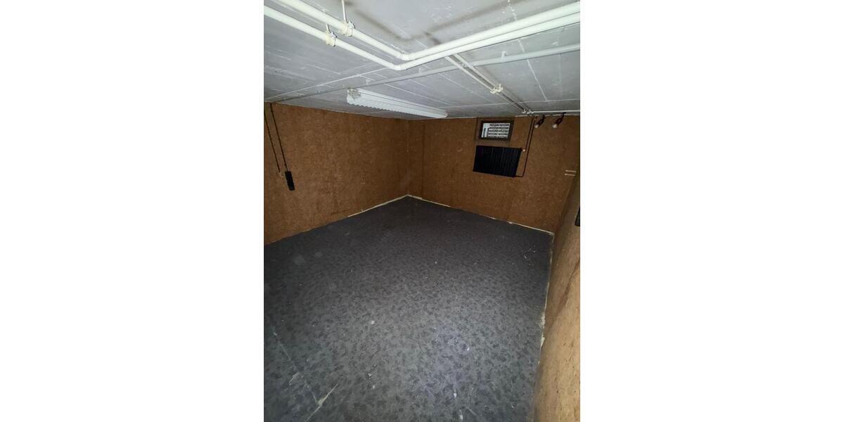 Doppelhaushälfte Köln Ehrenfeld - 5 Zimmer, 150 m&sup2;, 350.000&euro; | Angebot:24852009