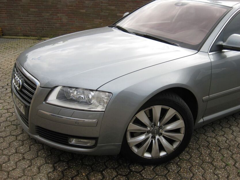 Audi A8 440.000 km 6.900 € Grevenbroich 41515