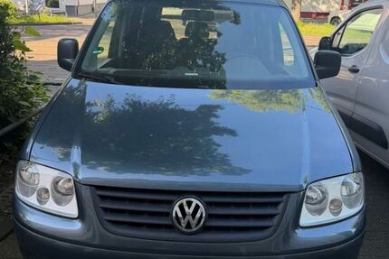 VW Caddy 282.262 km 2.000 &euro; Köln 51105
