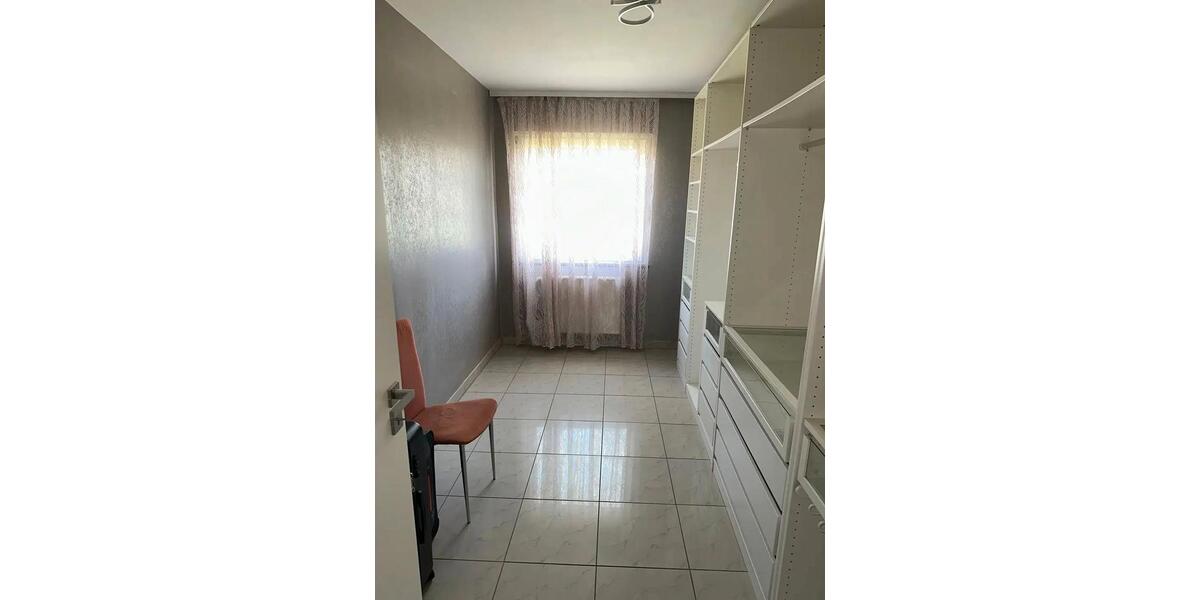 Etagenwohnung Köln Porz - 3 Zimmer, 72 m&sup2;, 239.000&euro; | Angebot:26186598