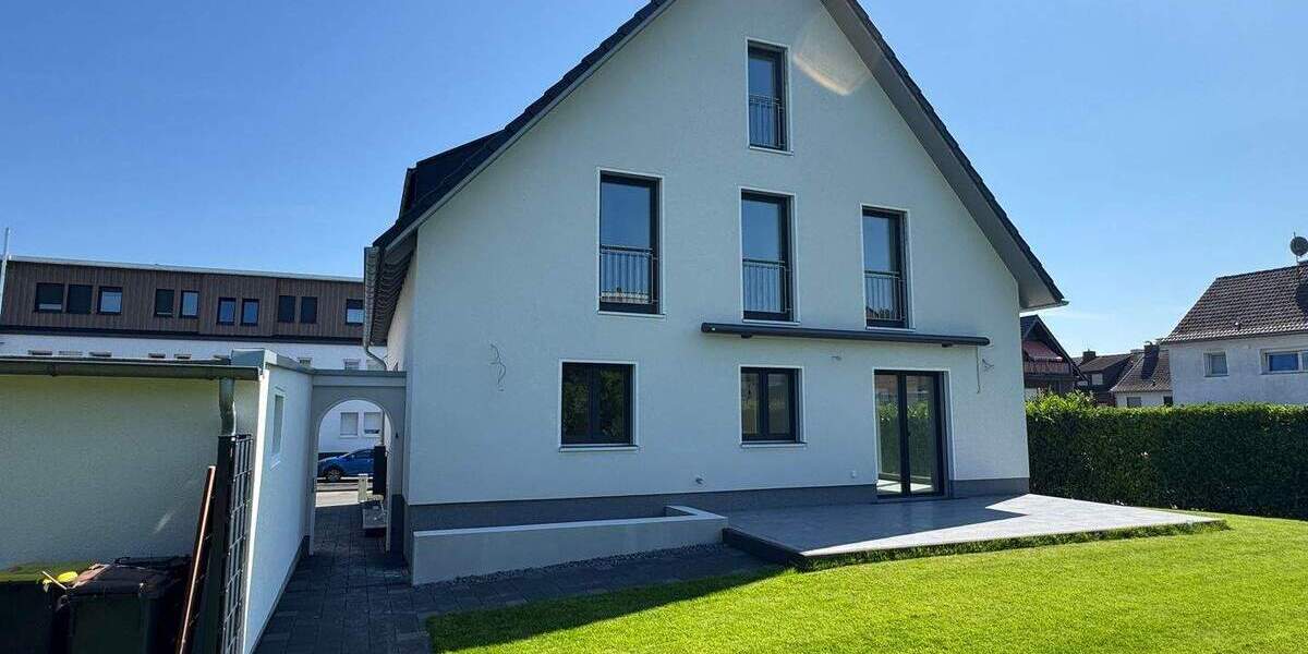 Erstbezug - nach energetischer Kernsanierung - Keine Folgekosten zu erwarten! 7 zimmer