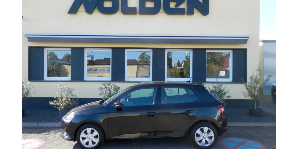 Skoda Fabia 27.320 km 11.950 &euro; Bonn 53119