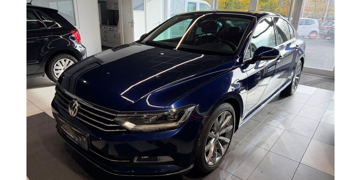 VW Passat 213.529 km 12.950 &euro; Köln 51103
