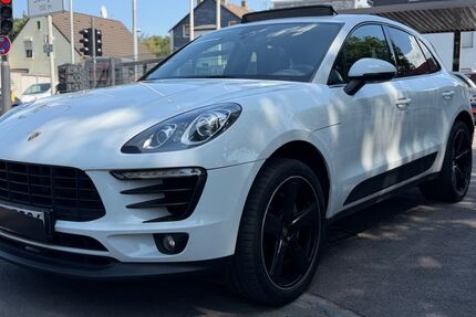 Porsche Macan 142.700 km 33.900 &euro; Solingen 42697