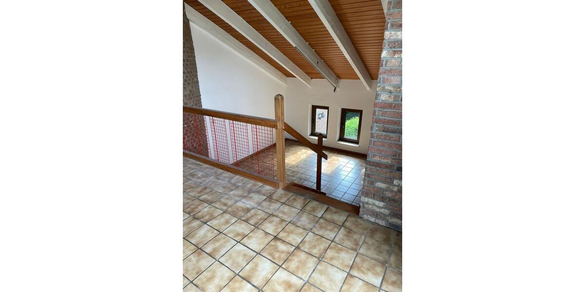 Einfamilienhaus Dormagen Sankt Peter - 7 Zimmer, 280 m&sup2;, 3.400&euro; | Angebot:27615902