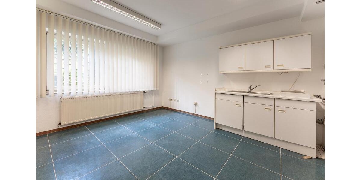 Interessante Gewerbefläche in zentraler Lage von Bedburg-Kirchherten! zimmer