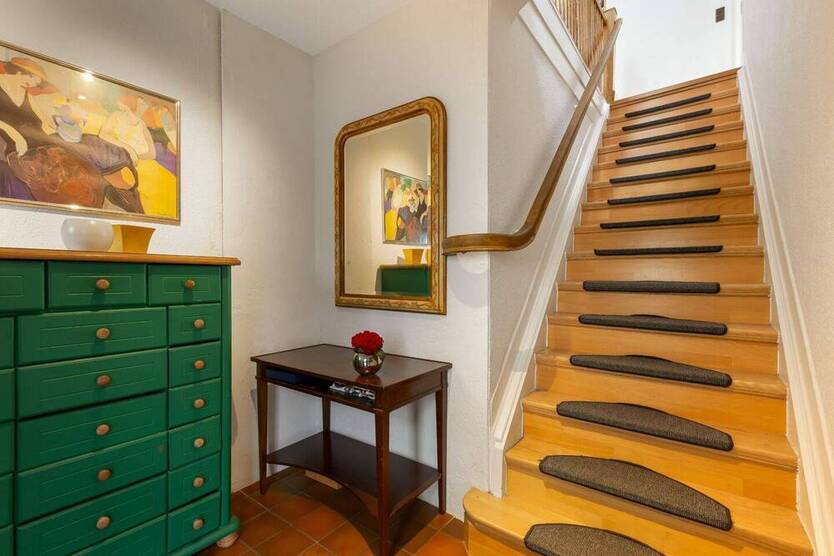 Haus-im-Haus: Maisonette in Top-Lage von Köln-Riehl!