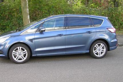 Ford S-Max 134.500 km 15.300 &euro; Pulheim 50259