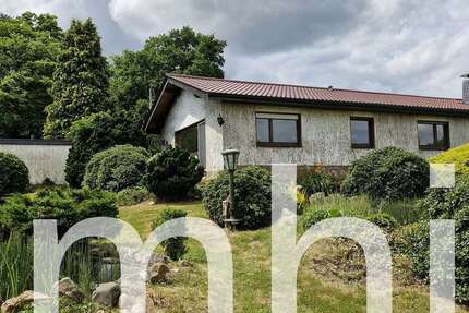 Haus zum Kaufen in Much 284.000 € 100.88 m²