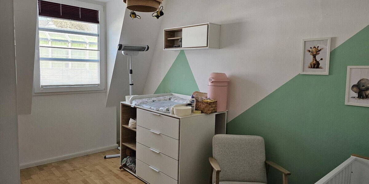 Etagenwohnung Frechen - 4 Zimmer, 94 m&sup2;, 410.000&euro; | Angebot:26201052