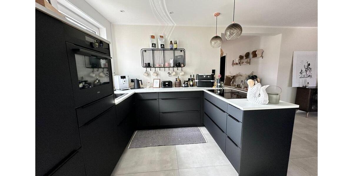 Dachgeschoßwohnung Bergheim Ahe - 3.5 Zimmer, 119 m&sup2;, 1.550&euro; | Angebot:25363948