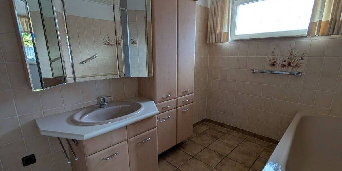 Mehrfamilienhaus, Wohnhaus Bergheim Paffendorf - 1 Zimmer, 313 m&sup2;, 698.000&euro; | Angebot:26741954