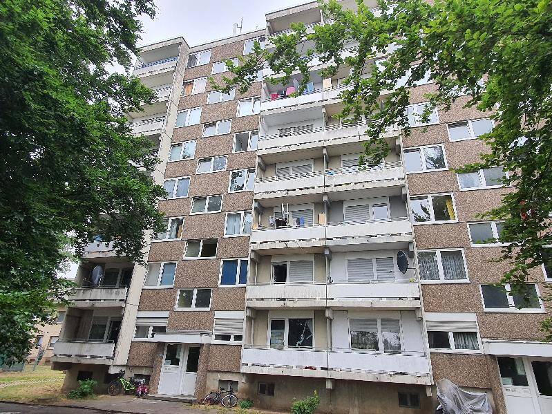 Etagenwohnung Niederkassel Lülsdorf - 3 Zimmer, 73 m&sup2;, 90.000&euro; | Angebot:26204805