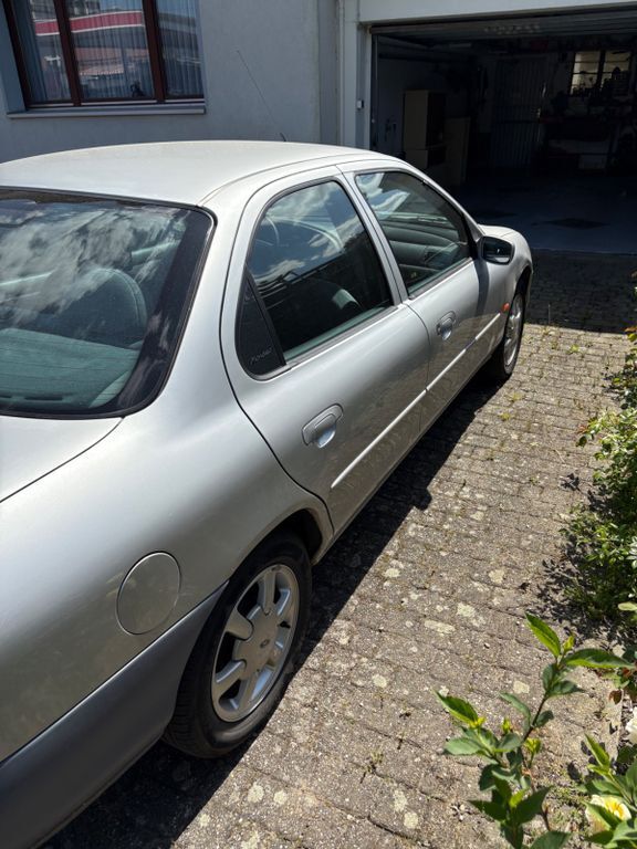 Mondeo