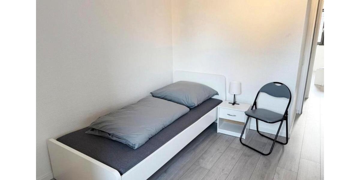 Doppelhaushälfte Bergisch Gladbach Frankenforst - 4 Zimmer, 150 m&sup2;, 1.875&euro; | Angebot:25871380