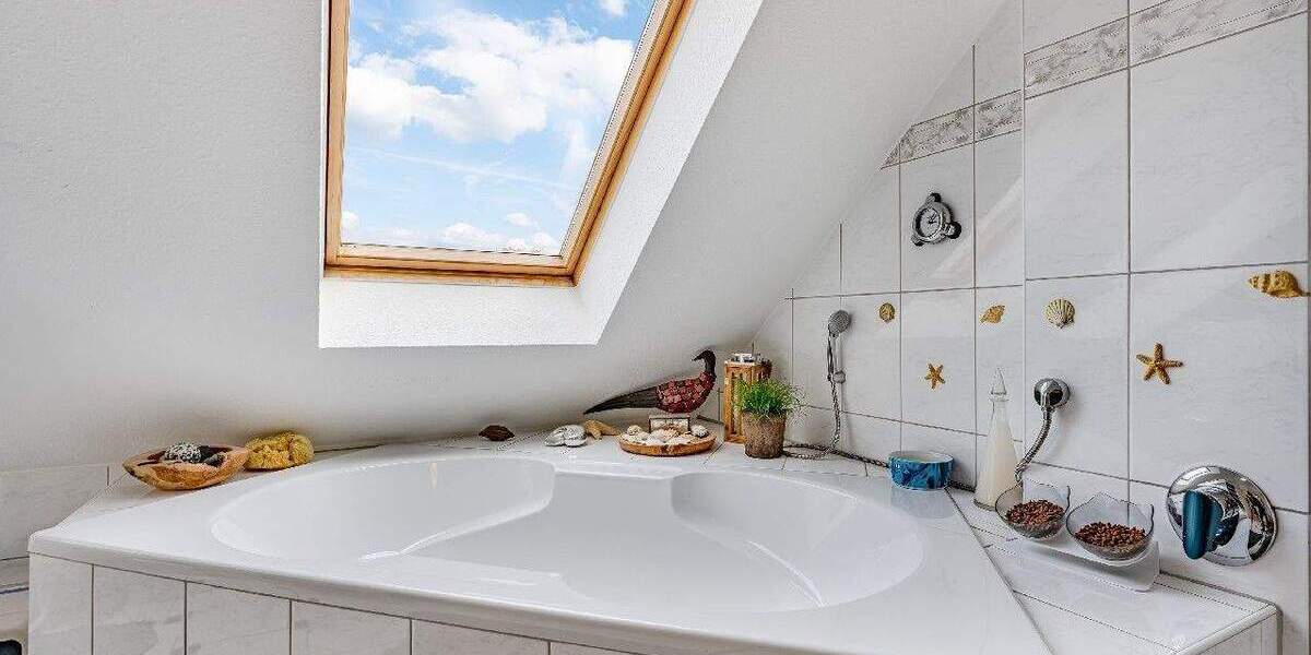 Etagenwohnung Hilden Kalstert - 3 Zimmer, 107 m&sup2;, 399.000&euro; | Angebot:25287530