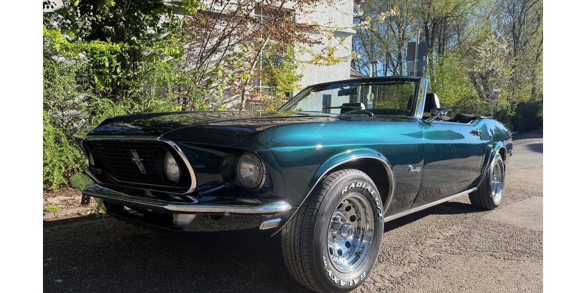 Ford Mustang 36.000 km 47.900 &euro; Solingen 42699