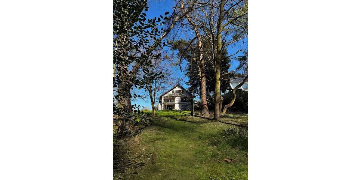 Einfamilienhaus Overath - 7 Zimmer, 347 m&sup2;, 1.300.000&euro; | Angebot:26973946