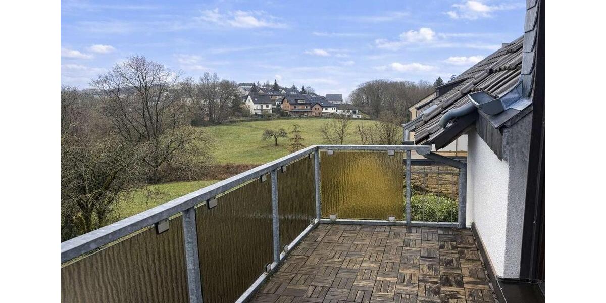 Dachgeschoßwohnung Neunkirchen-Seelscheid Seelscheid - 2 Zimmer, 66 m&sup2;, 450&euro; | Angebot:25230754