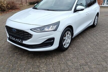 Ford Focus 4.750 km 20.999 &euro; Dormagen 41539