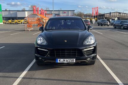 Porsche Cayenne 226.395 km 19.000 &euro; Köln 50767