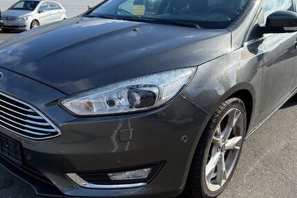 Ford Focus 148.481 km 3.990 € Weilerswist 53919