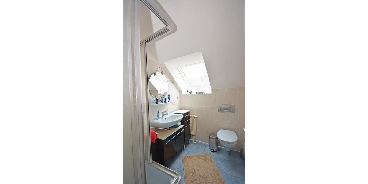 Etagenwohnung Bornheim - 1 Zimmer, 27 m&sup2;, 350&euro; | Angebot:25179788