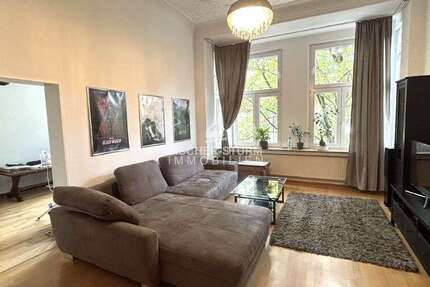 Wohnung zum Kaufen in Düsseldorf 560.000 € 113.83 m² 4 zimmer