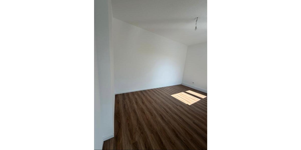Terrassenwohnung Bergisch Gladbach Paffrath - 3 Zimmer, 124 m&sup2;, 1.450&euro; | Angebot:26315031