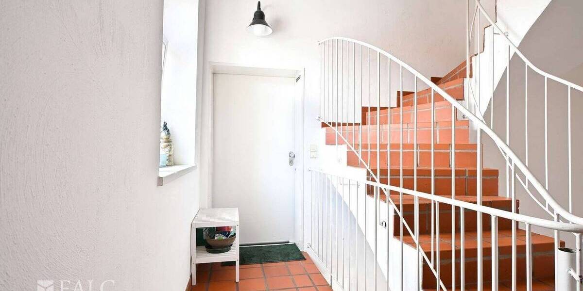 Exclusiv und Besonders, denkmalgeschützte Eigentumswohnung auf einem Gutshof! 2 zimmer