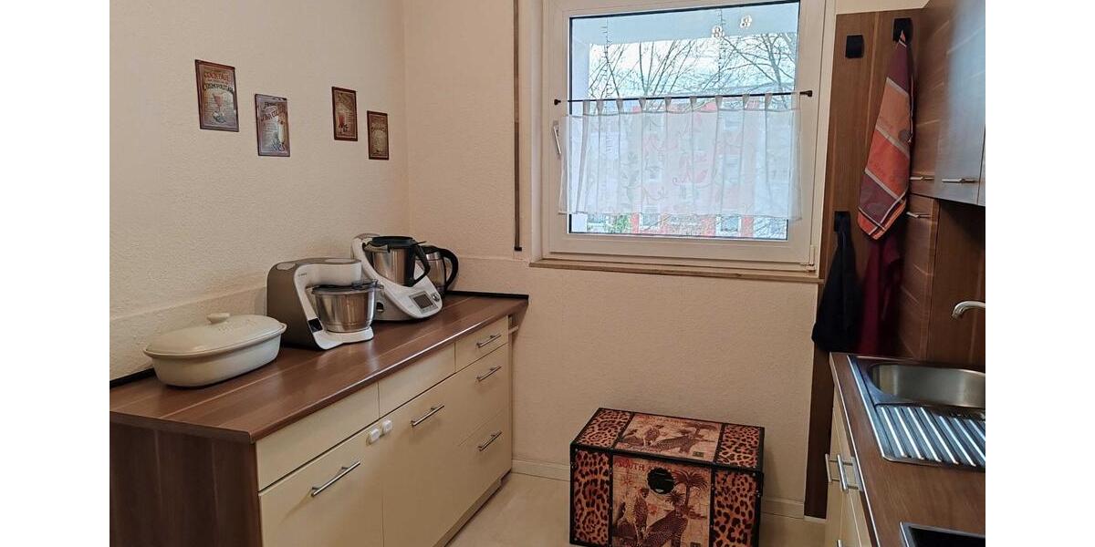 Moderne 3-Zimmer-Wohnung mit Balkon und Garage - provisionsfrei 3 zimmer