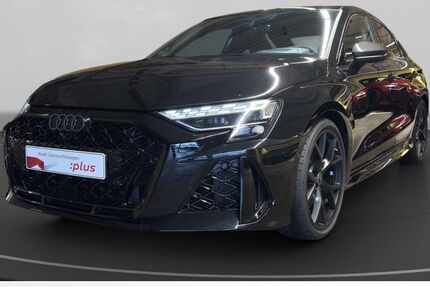 Audi RS3 3.000 km 78.990 &euro; Köln 50968