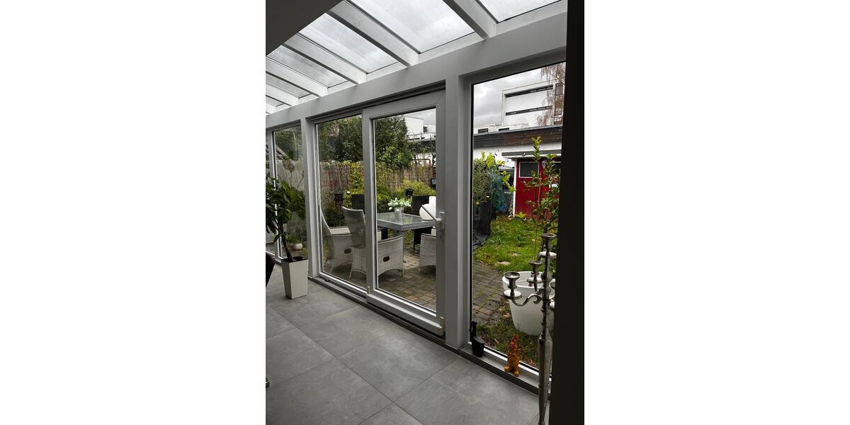 Einfamilienhaus mit Gartenhaus und Garage in Köln-Bocklemünd 4 zimmer