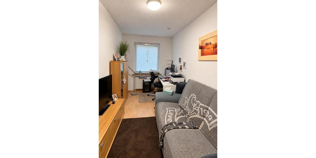 Etagenwohnung Wermelskirchen - 3 Zimmer, 79 m&sup2;, 540&euro; | Angebot:27595083