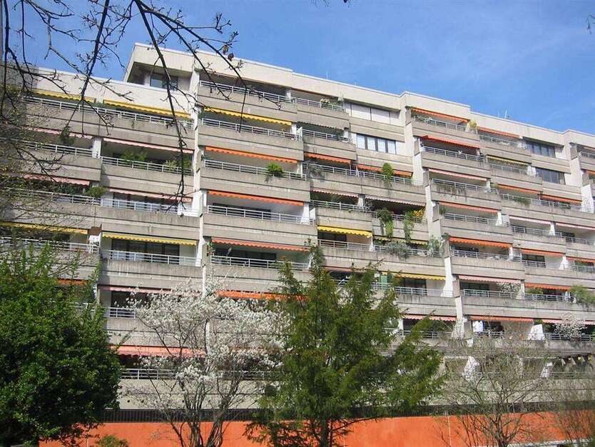 Wohnung zum Mieten in Bonn 564,83 € 48.65 m²
