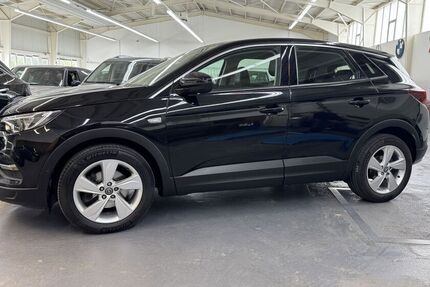 Opel Grandland (X)