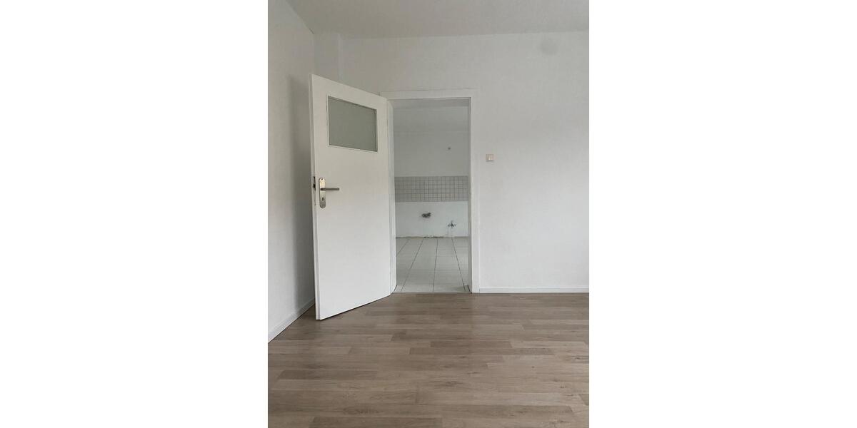 Hochparterre Bonn Friesdorf - 2 Zimmer, 48 m&sup2;, 700&euro; | Angebot:26039364