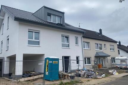 Haushälfte zur Miete