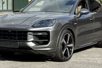 Porsche Cayenne 6.600 km 119.790 € Frechen (bei Köln) 50226